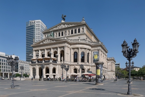 Frankfurt: Smartphone Scavenger Hunt Tour