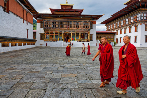 7-Days in Bhutan with River Rafting, Farm Lunch & Stone Bath