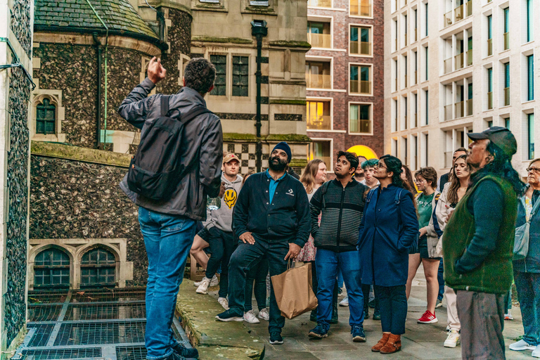 London: Ghastly Ghosts 2-timmars vandringsturLondon: 2 timmars vandring med gastar och spöken