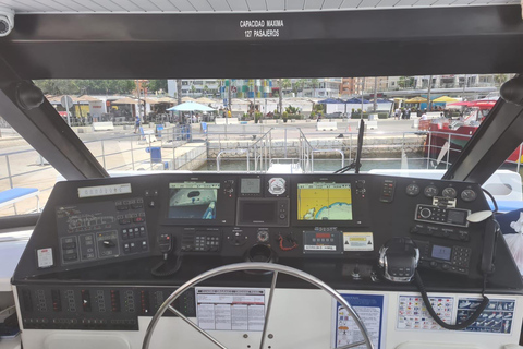 Málaga: 1.5 Hour Daytime Cruise with Swimming Stop 1.5 Hour Daytime Cruise with Swimming Stop