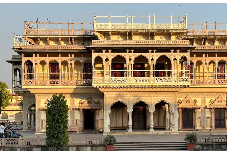 Jaipur: Hawa Mahal, Palace Guided Tour with Entry Ticket Jaipur: Hawa Mahal, Palace Guided Tour with Entry Ticket