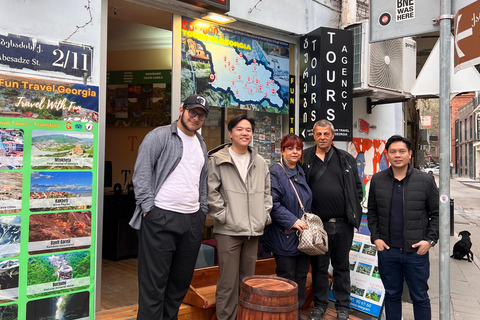 Tbilisi: tour met elektrische auto en kabelbaan met gids