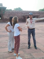 Taj Mahal and Agra Sightseeing Tour with Special Add-ons - Housity