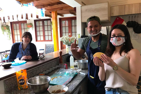 Bogota: Cooking Class with Market Visit and Lunch