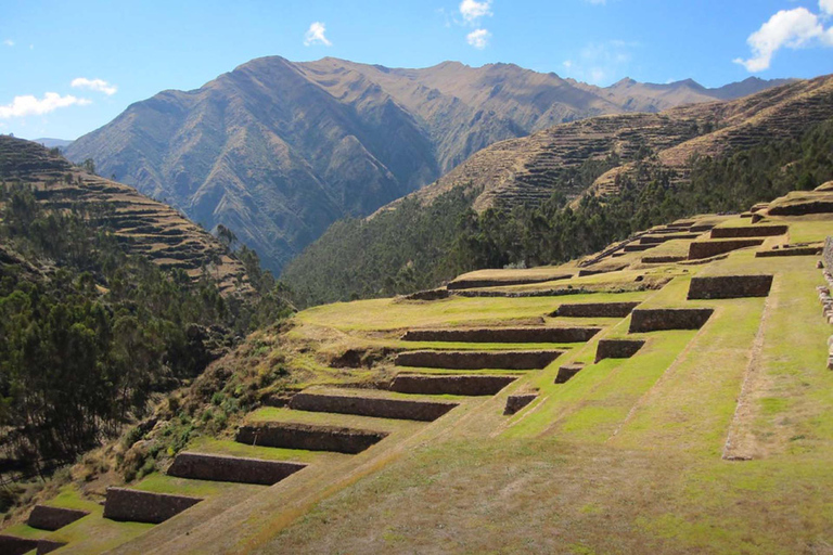 Cusco: Sacred Valley & Hands-On Andean Traditions Day Trip