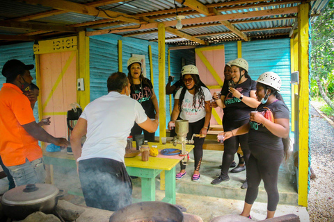 Punta Cana : Zipline, buggy, équitation et déjeuner