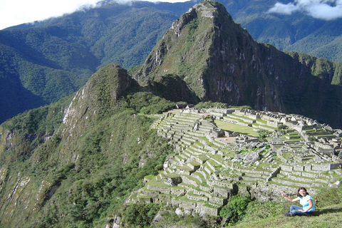 From Cusco: Low cost Machu Picchu Day Tour Train Expedition to Machu Picchu