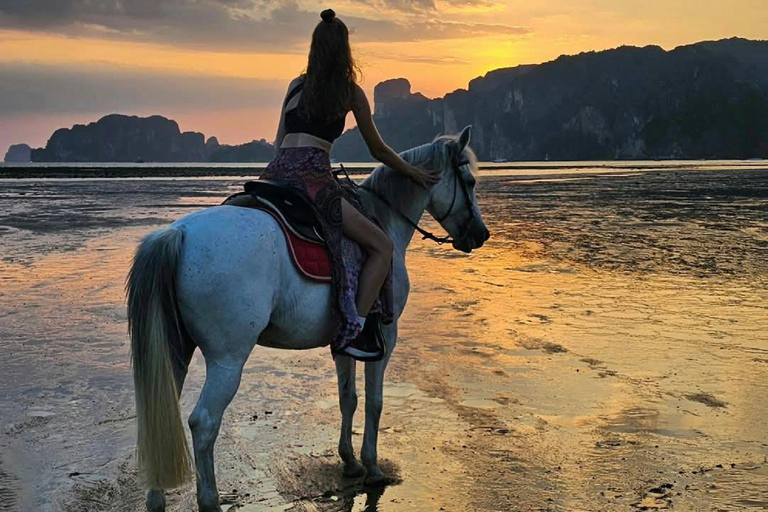 Ao Nang: Horse Riding Tour and kayaking clongrood