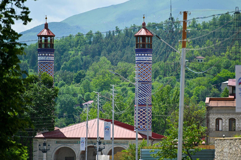 Baku to Karabakh: 2-Day Trip Through Shusha, Khankendi Agdam