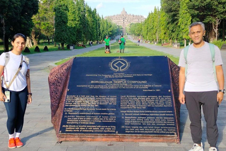 Visita a los templos de Borobudur y PrambananVisita al Templo de Borobudur Prambanan