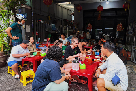 Hoi An Food Tour: 12 Flavors of a Former Trading port