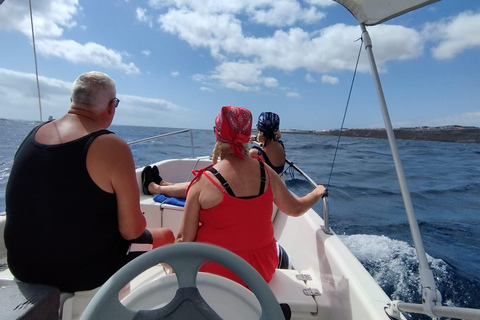 From las Palmas : Day sailing experience along the coast Sign up for this shared tour with a maximum of 3 persons