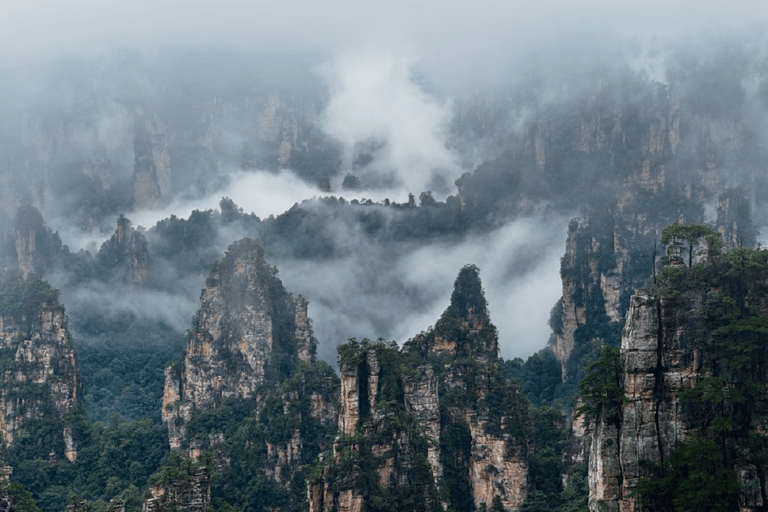 Zhangjiajie: Tianmen Mountain and Tujia Folk Park Tour Zhangjiajie: Private Tour of Tianmen Mountain and Tujia Folk