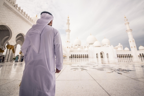 Ab Dubai: Halbtagestour zur Scheich-Zayid-Moschee Abu DhabiHalbtägige Privattour auf Englisch