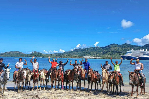 Puerto Plata: Coastal Horseback Ride and Local History