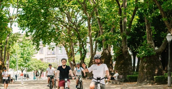 Porto: Highlights in 3 Stunden E-Bike Tour