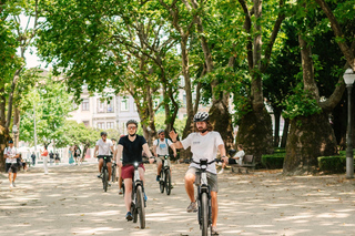 Porto: City Highlights E-Bike Tour