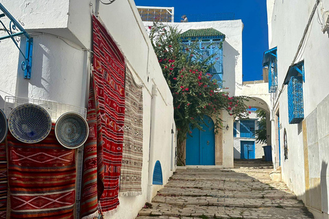 Sidi Bou Said: Discover Hidden Corners & Mediterranean Sunset