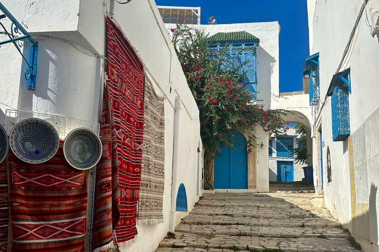 Sidi Bou Said: Discover Hidden Corners & Mediterranean Sunset