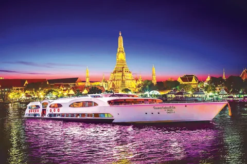 Bangkok: Wunderschöne Pearl Dinner Cruise und Live Performance