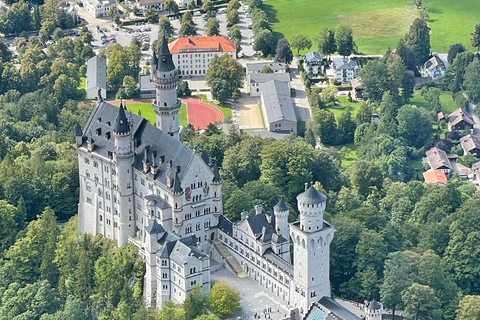 De Zurique: Excursão privada ao Castelo de Neuschwanstein com almoço