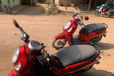 Luang Prabang: Remote Villages Scooter Day Trip