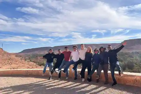 From Fes: 2-Day Desert Tour with Return to Fes or Marrakech