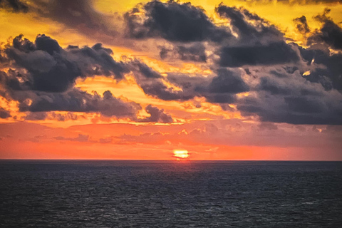 Phuket: Tour nocturno privado con puesta de sol en Laem Phrom Thep