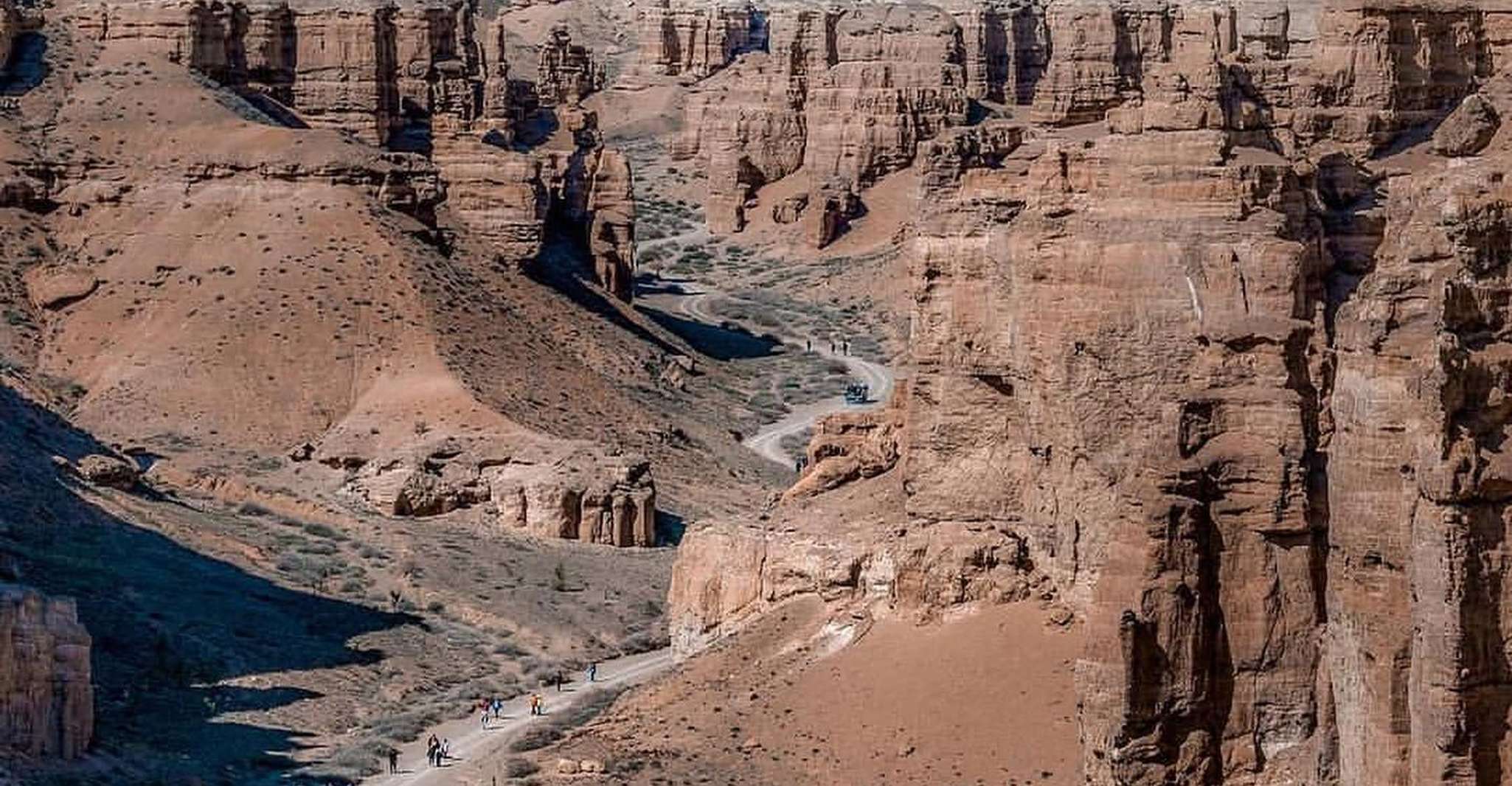 Excursión de un día a Almaty, Kolsai Lake, Kaindy Lake y Charyn Canyon - Hizvo