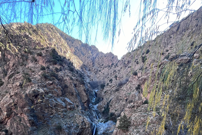 马拉喀什：乌里卡山谷一日旅行：导游徒步和午餐马拉喀什：奥里卡山谷一日旅行：导游徒步和午餐