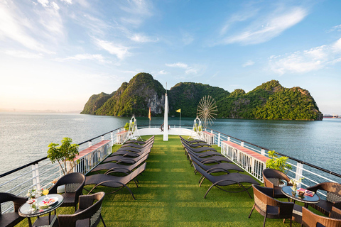 Ab Hanoi: Luxuskreuzfahrt durch die Halong-Bucht mit Mittagsbuffet