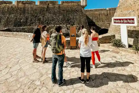 Tour: Peniche + Museum of Political Prison + Tasting Offer