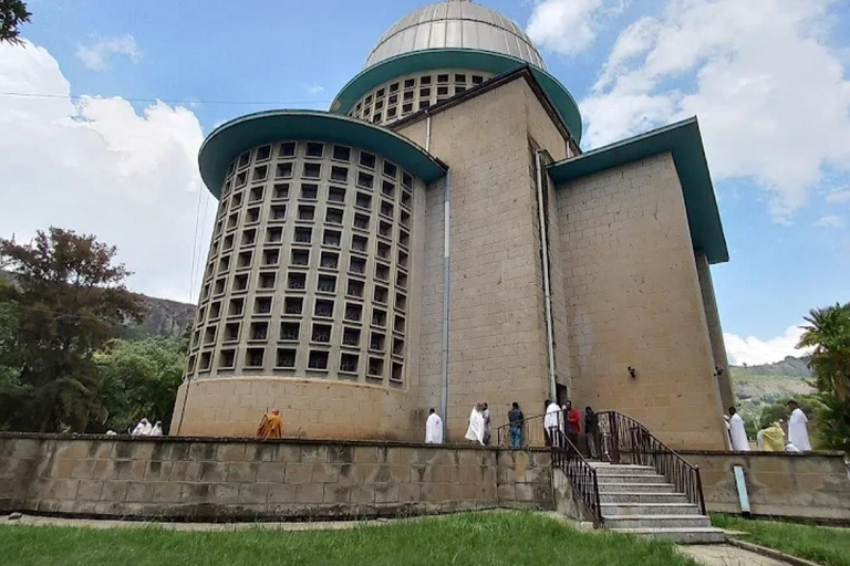 Addis Ababa: 2-Day Debre Libanos & Spa Tour