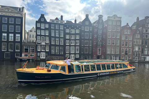 Amsterdam: Burger Cruise - Burgerbar & Canal Cruise Black Angus Beef Burger