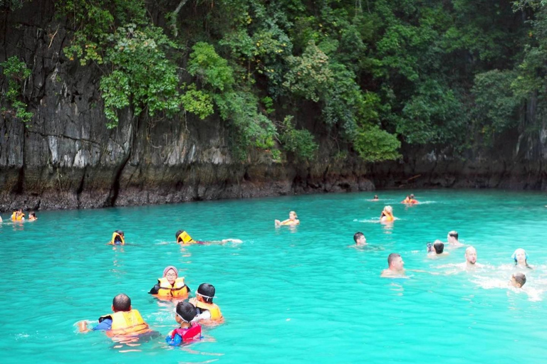 From Ao Nang: Phi Phi Islands, 4 Islands Tour w/ Sunset BBQ