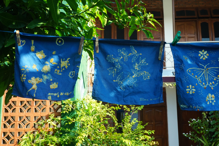 Yogyakarta: Contemporary Batik Workshop with Natural Dyeing Short Course Batik Workshop