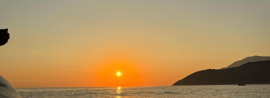 Himara : croisière au coucher du soleil (arrêts baignade et snorkeling)