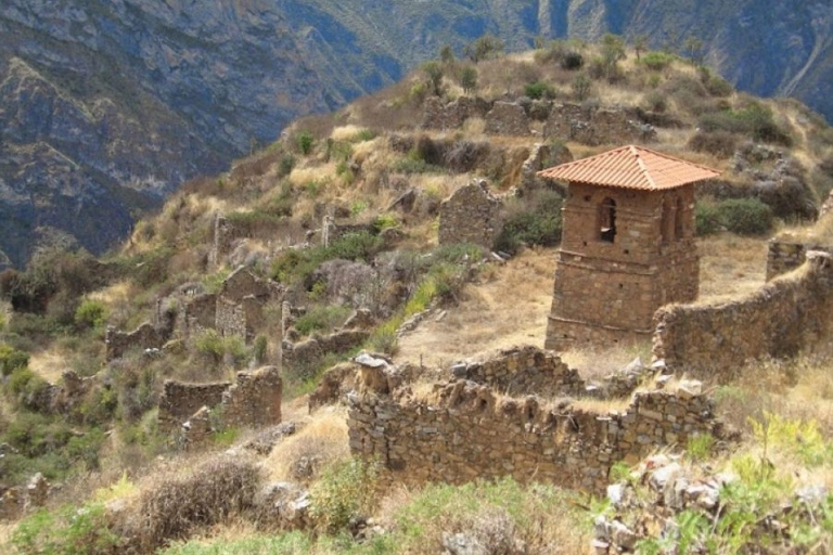 Huancaya: - Retiro Paraíso Escondido