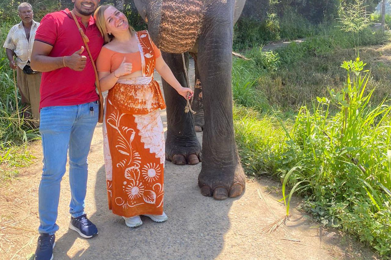 Kandy Stadtführungen mit dem Tuk TukKandy Stadtführungen