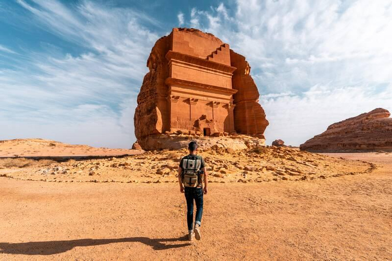 AlUla: Private Guided Tour with Transportation