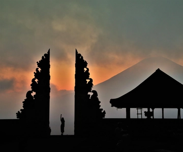 Bali: Besakih Temple & Lempuyang Temple Gates of Heaven Tour