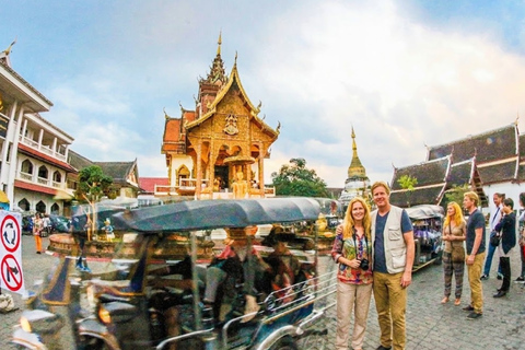 Chiang Mai: Old City Temples Tuk Tuk Half-Day Tour