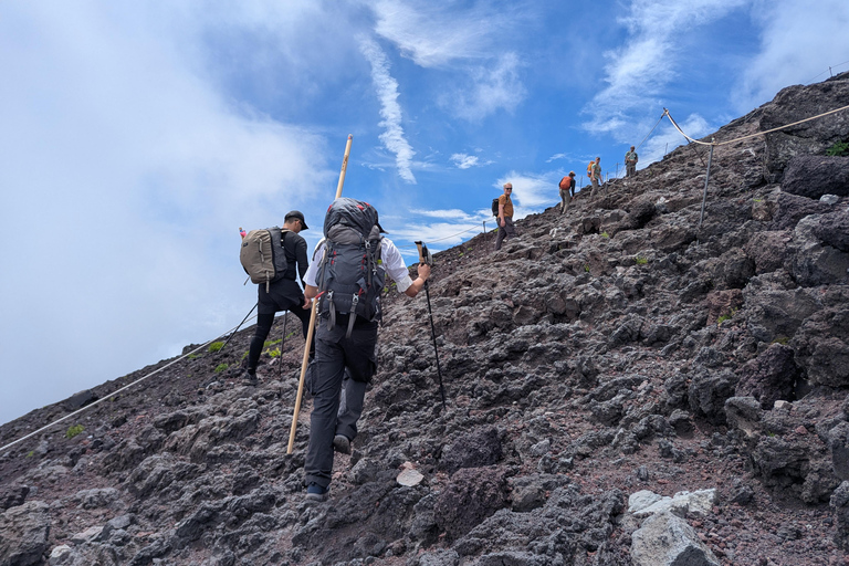 Mt. Fuji: 1-Day Summit Climb From Tokyo & Free Rentals
