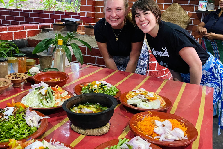 Sigiriya: Village Cooking Class with Local Family