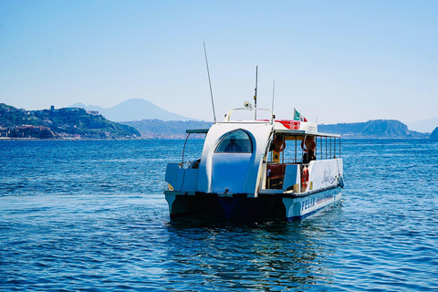 Naples: Panoramic Gulf Boat Tour with Local Guide