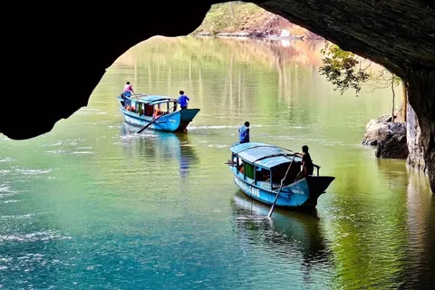 Z Hue: Jaskinia Phong Nha i Rajska Jaskinia - wycieczka 1-dniowa
