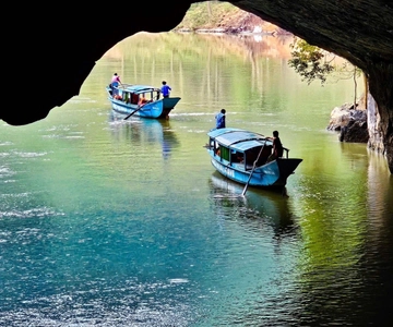 Da Hue: Escursione di una giornata intera alla Grotta di Phong Nha e alla Grotta del Paradiso