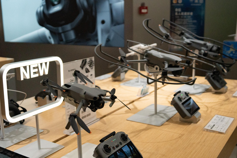 上海：最新日常科技，包括机器人、电动汽车和无人机标准套餐（含无人机送货体验）