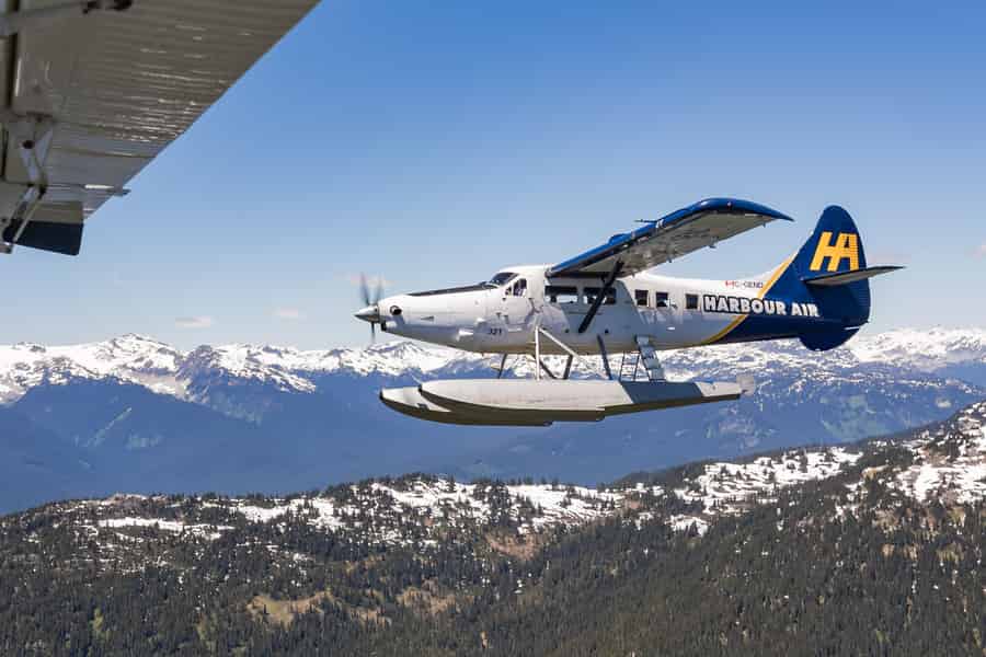 Whistler-Tour im Wasserflugzeug: Über den Garibaldi Lake und den Black Tusk. Foto: GetYourGuide Whistler-Tour im Wasserflugzeug: Über den Garibaldi Lake und den Black Tusk. Foto: GetYourGuide