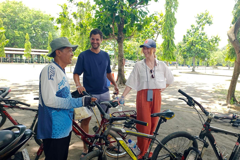 Yogyakarta : Prambanan na rowerze